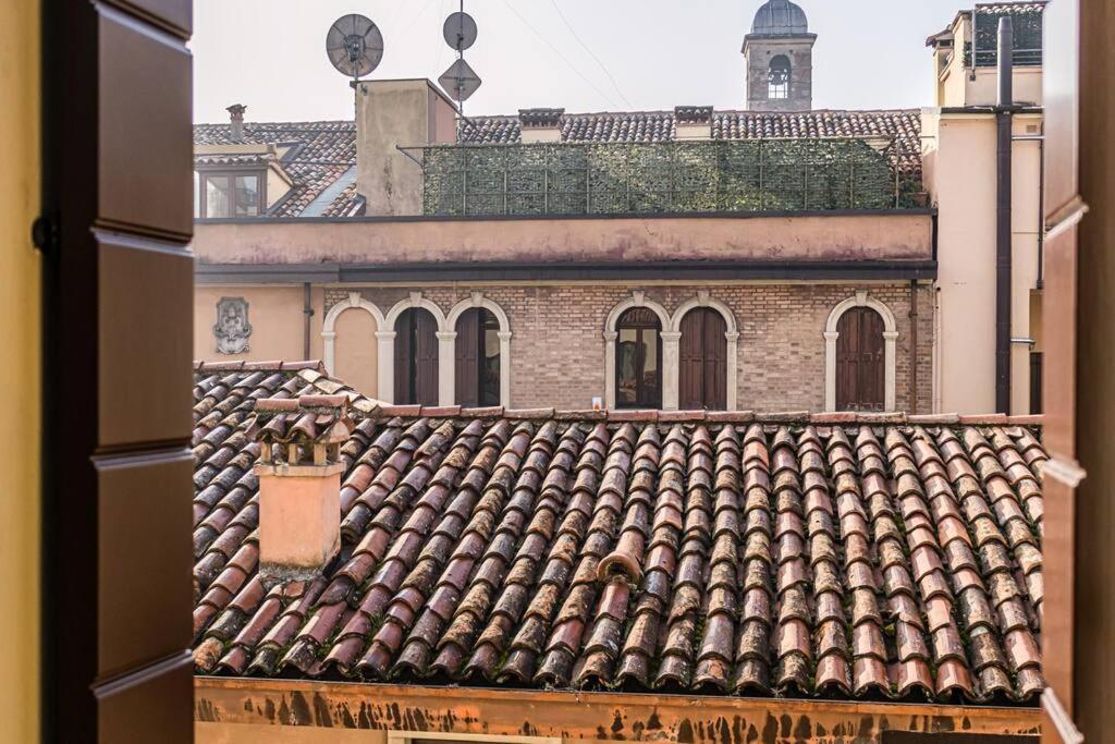 Enjoy Home - Studio Vicino Al Teatro Verdi Padova Exterior foto